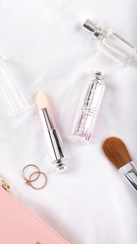 DIBLANC Sweetheart Tintstick - Egyedi hatású színező ajakbalzsam 3 g