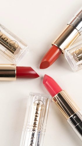 DIBLANC Vegan Plumpingstick - Vegán ajakfeltöltő rúzs 3,4 g - Muhly rózsaszín